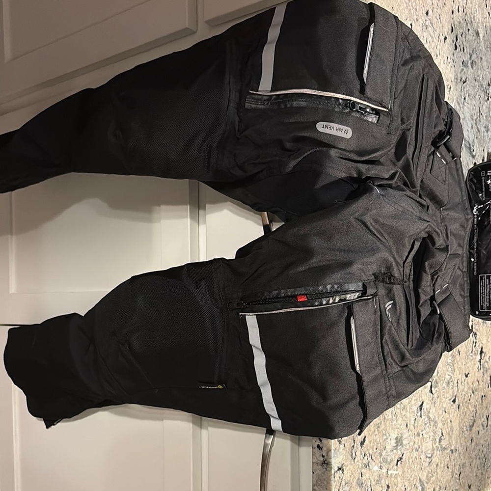 Durable Black Cargo Pants for Men